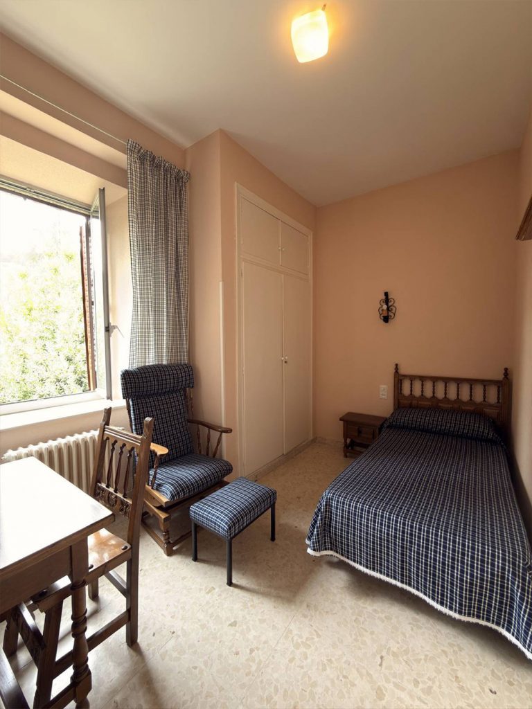 instalaciones-espacio-empresas-cercedilla-madrid-interiores-dormitorio-2